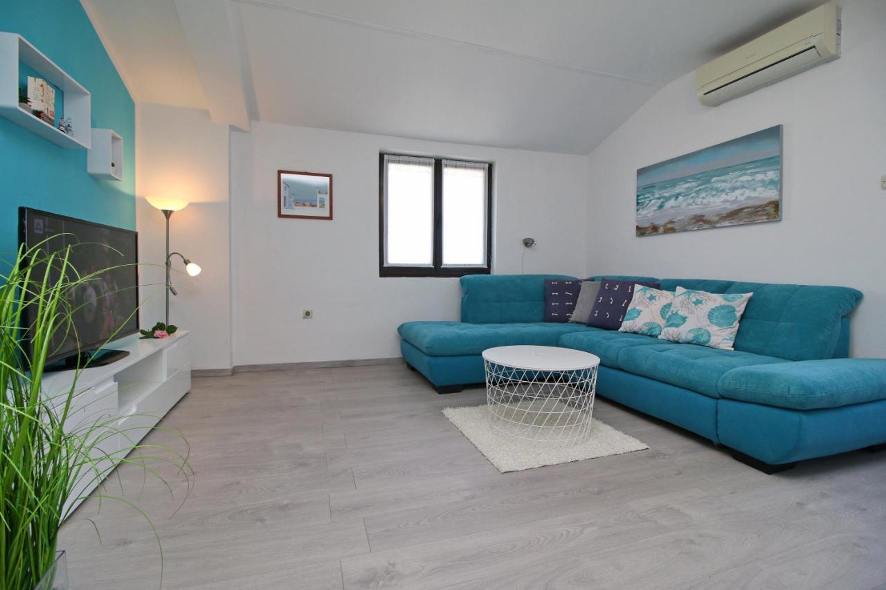 Apartments Mila Ровинь Экстерьер фото